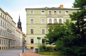 Гостиница Hotel Martha Dresden  Дрезден
